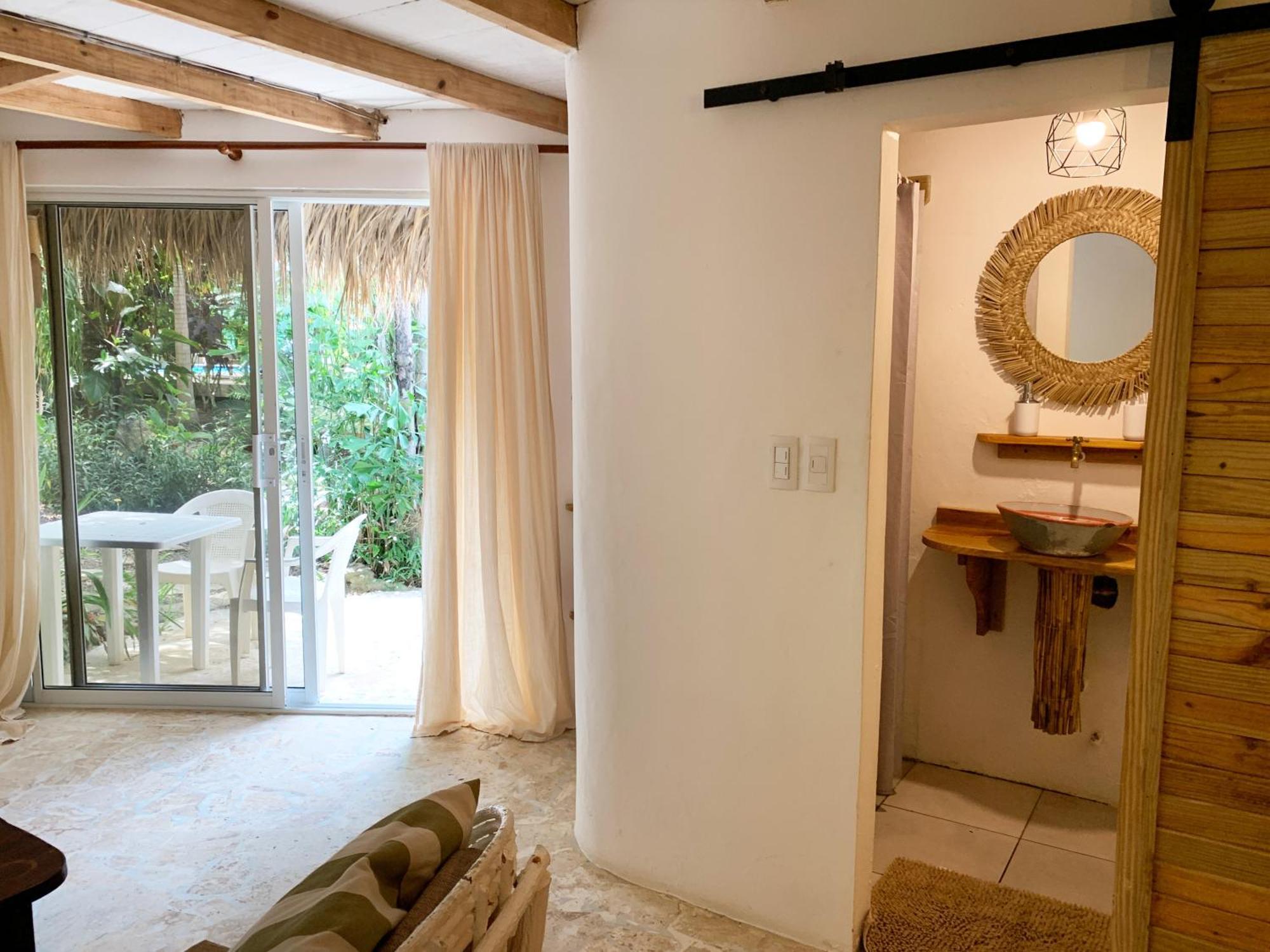 קברטה Surfbreak B&B חדר תמונה